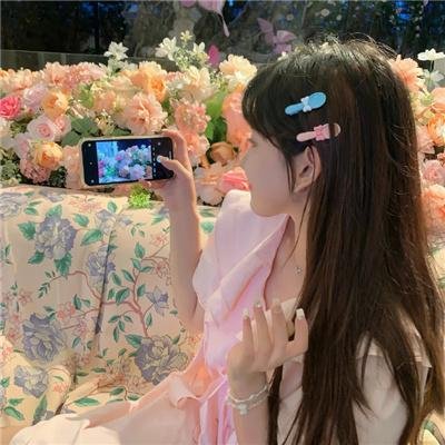 尤物争春